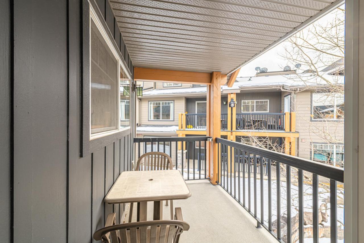Copperstone Resort - Mountain View 2 Bedroom Condo Canmore Esterno foto