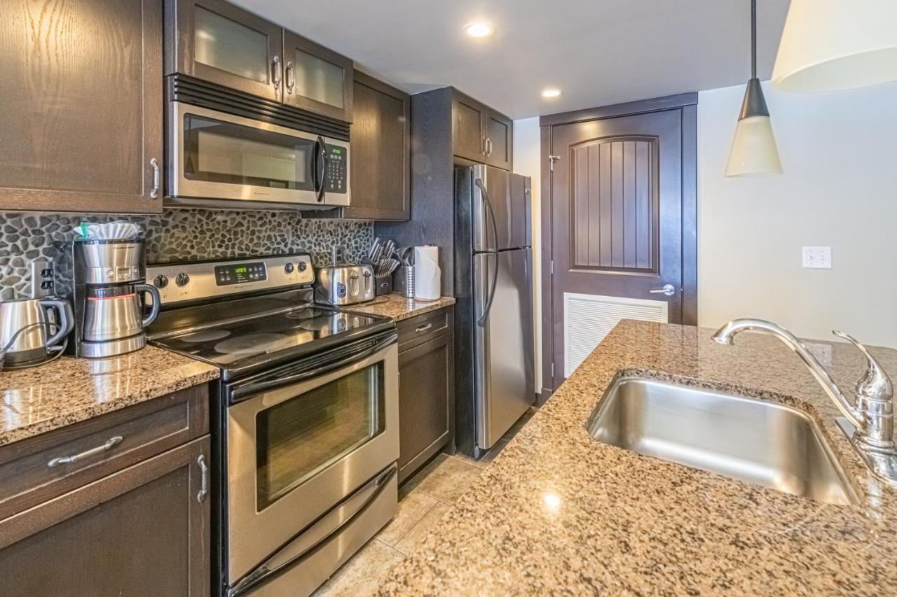 Copperstone Resort - Mountain View 2 Bedroom Condo Canmore Esterno foto